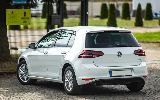 Volkswagen Golf cena 35900 przebieg: 181000, rok produkcji 2015 z Dzierżoniów małe 596